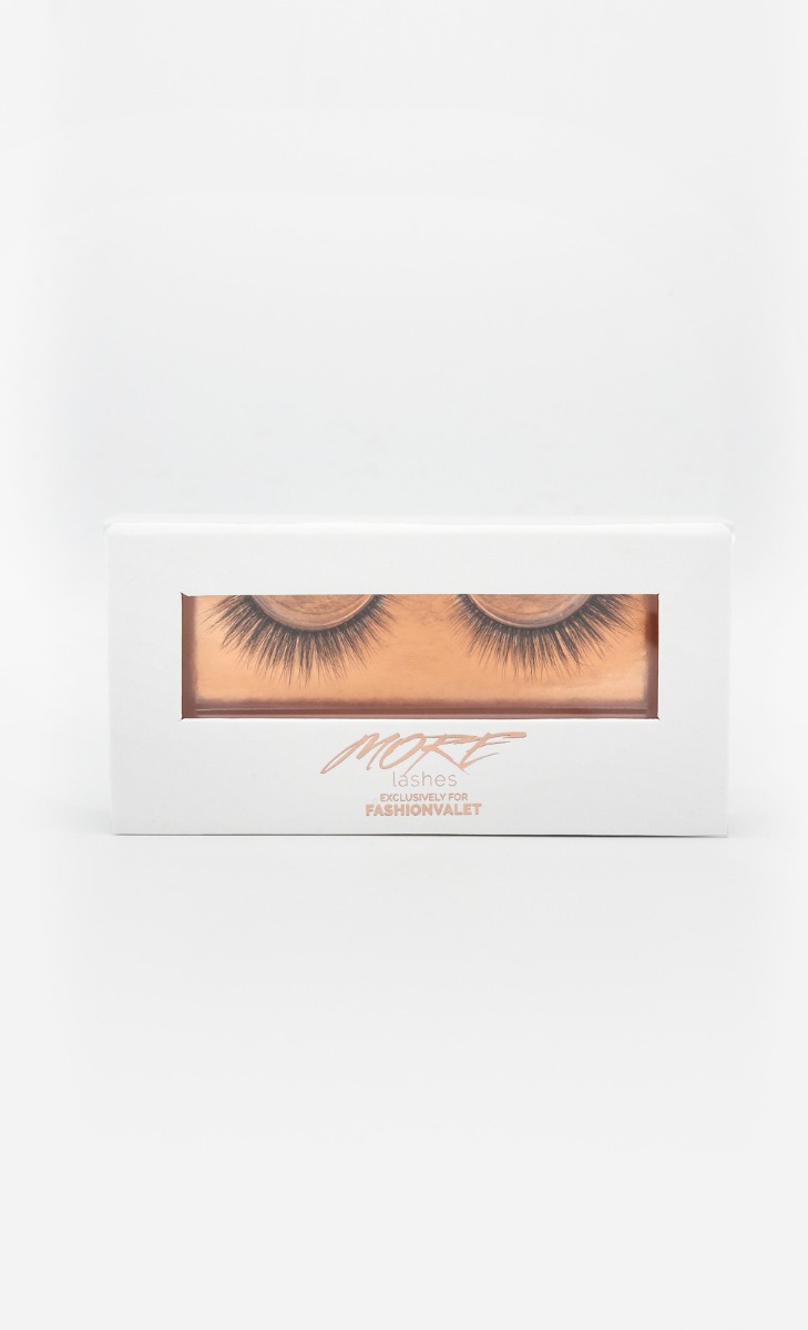 SCHONBRUNN Silk Lashes in Black image 2