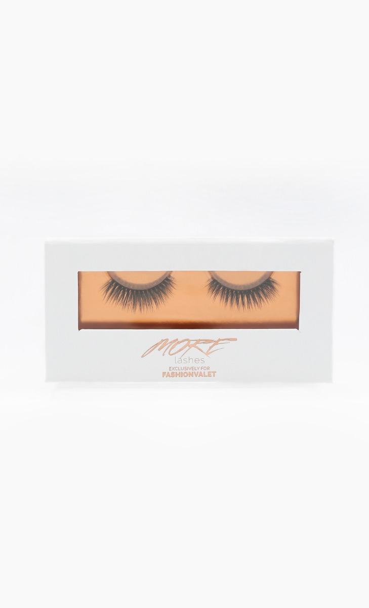  PENA Silk Lashes in Black