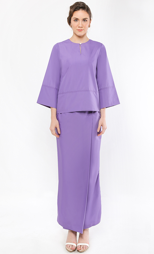 Kurung Kedah Qaseh in Lavender Purple image 2