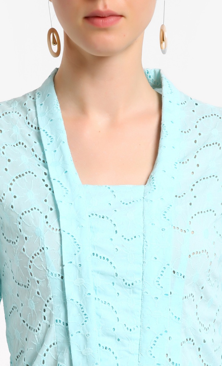 Kebaya Top in Blue image 2