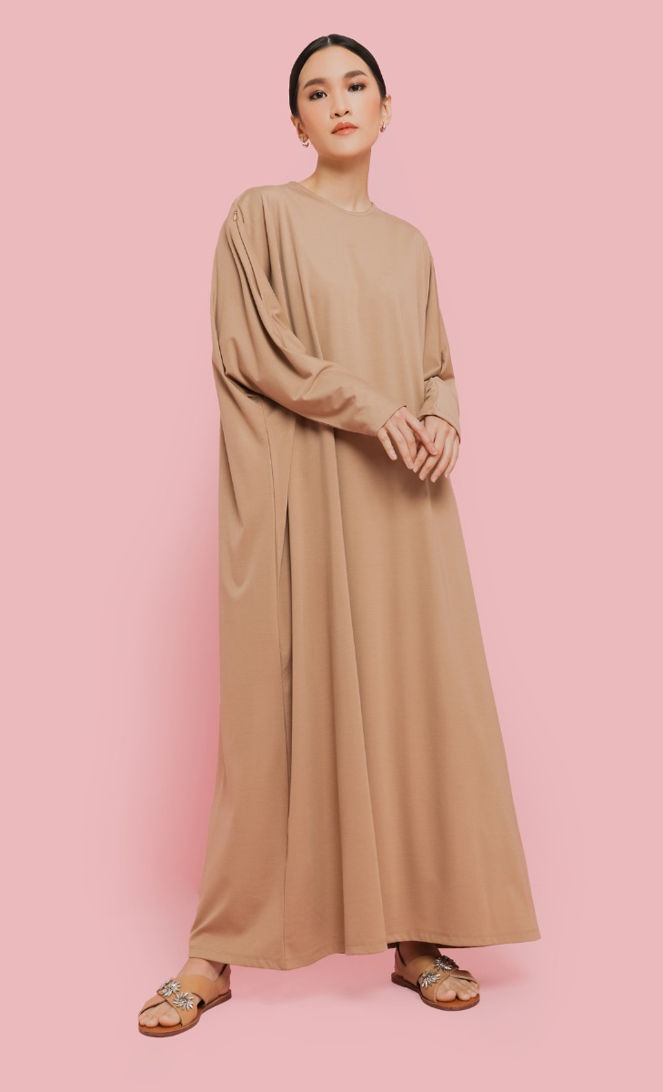 Easy Knit Caftan in Brown