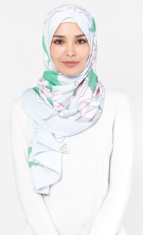Lily Cake Scarf in Pink and Light Blue FashionValet