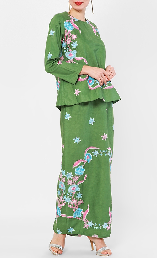 Dakota Kurung Set in Green