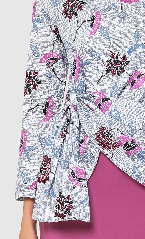 Pop Tart Kurung Set in White image 2