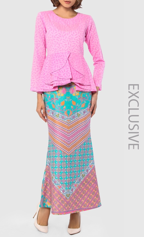 Truffle Kurung Set in Pink