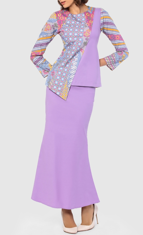 Berry Kurung Set in Purple image 2