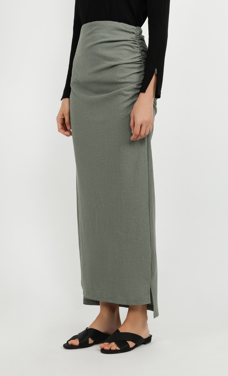 Side Ruched Knit Skirt in Sage