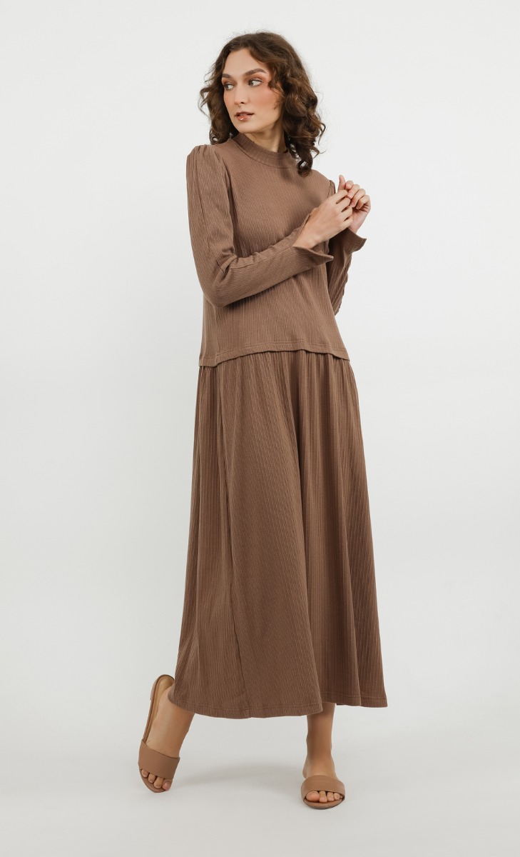 Underlayer Gathered Dress in Brown