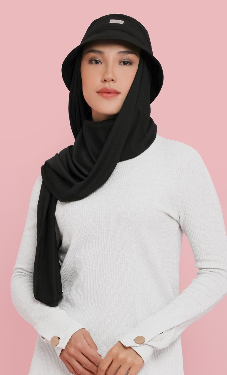 Bucket Hat Hijab in Black