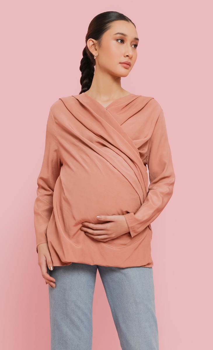 Front Pleats Overlap Top (Maternity) in Dusty Pink