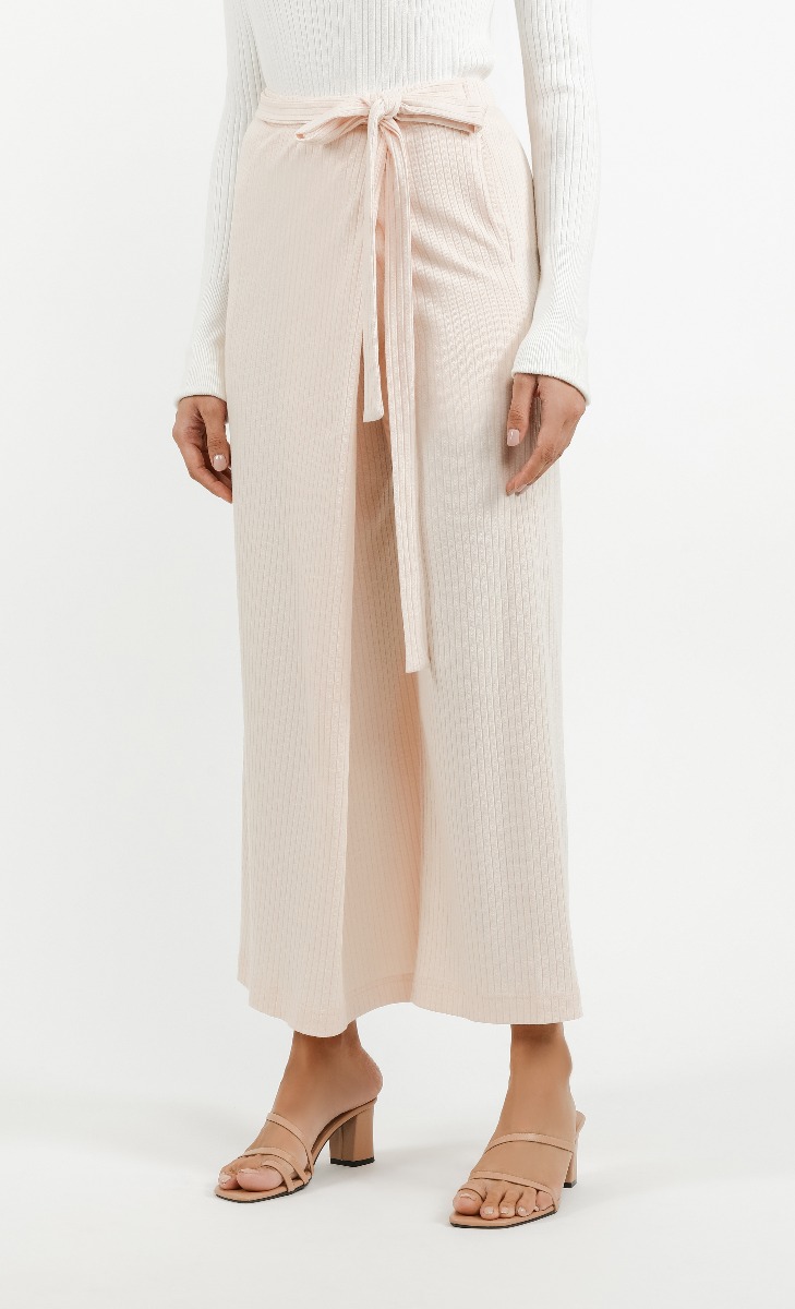 Ribbed Overlap Pants in Cream image 2