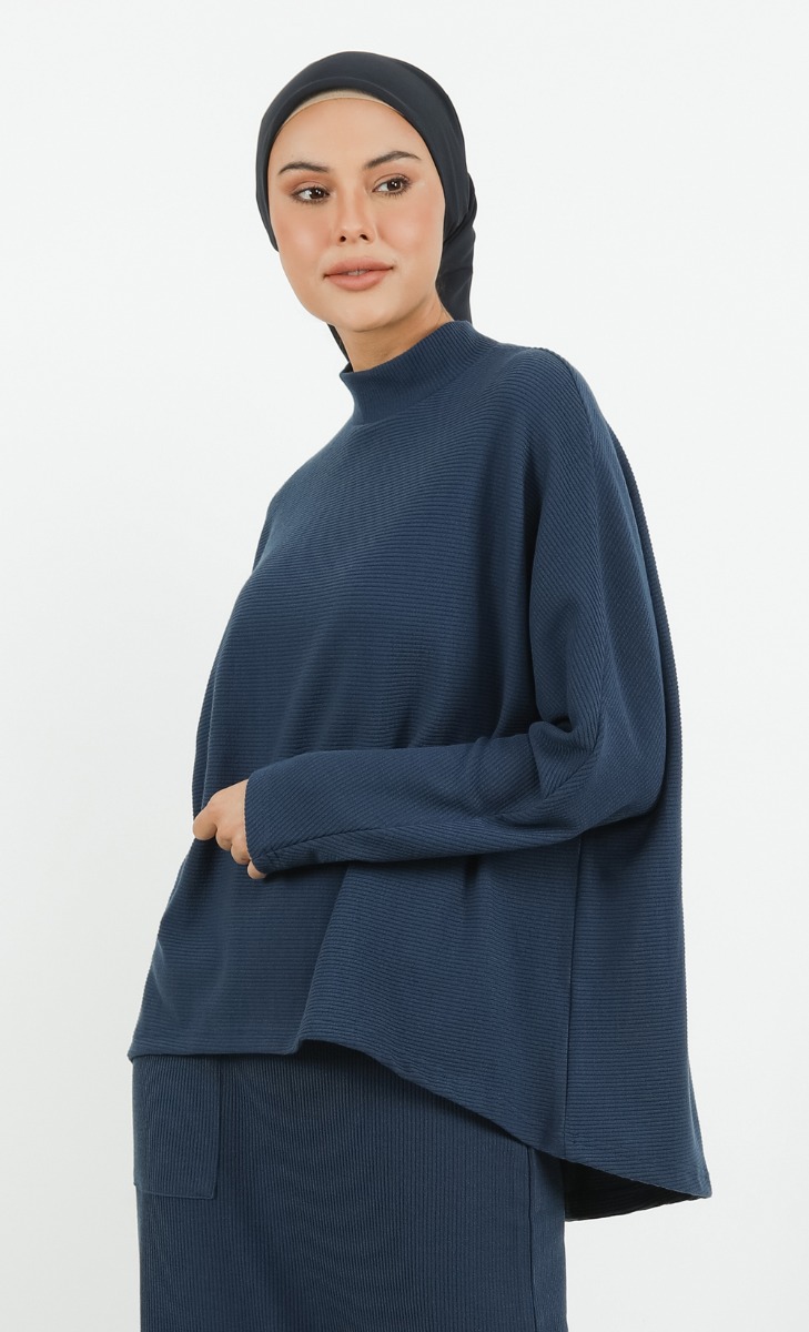 Comeback Ribbed Top in Midnight Blue
