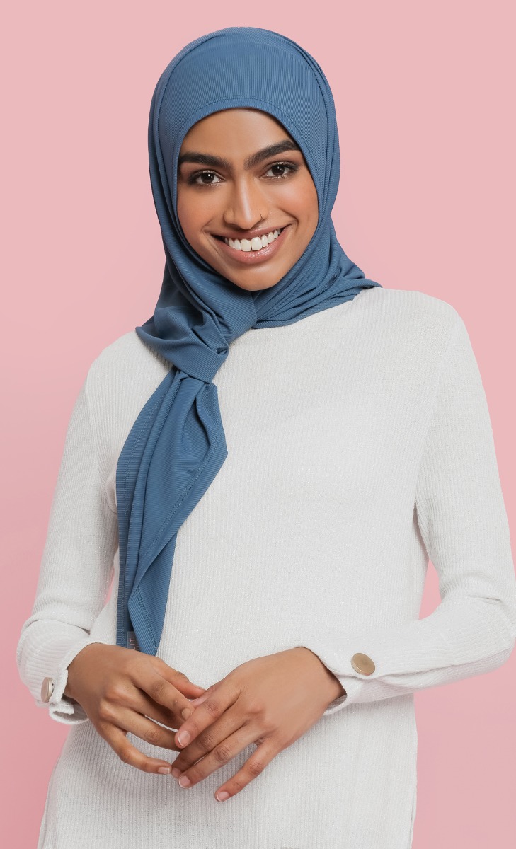 Running Hijab in Dusty Blue