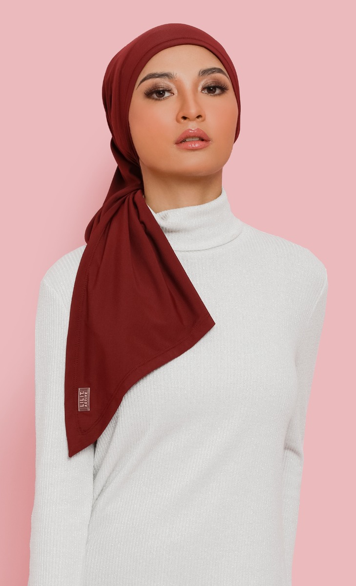 Running Hijab in Maroon