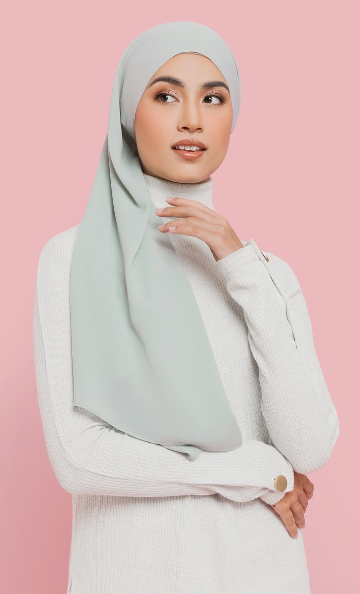 Nikaia Magnetic Triangle Chiffon Hijab in Dusty Blue