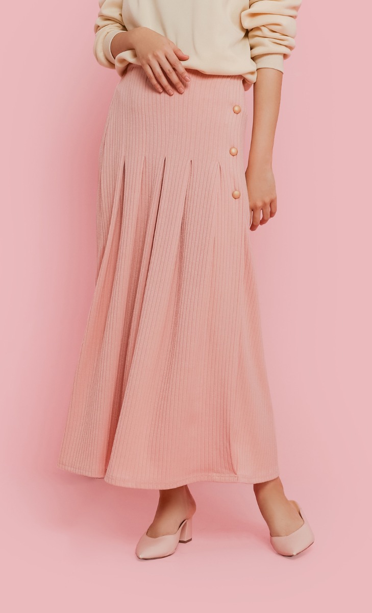 Ribbed Pleated Skirt in Dusty Pink