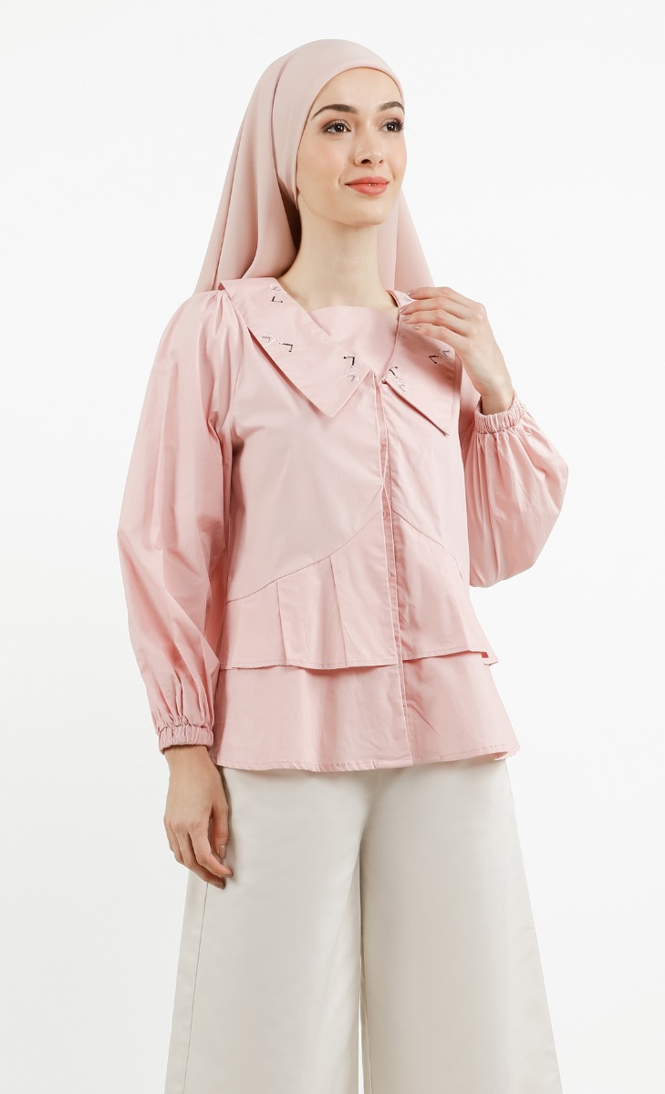 D U A Ruffle Two Way Top In Dusty Pink