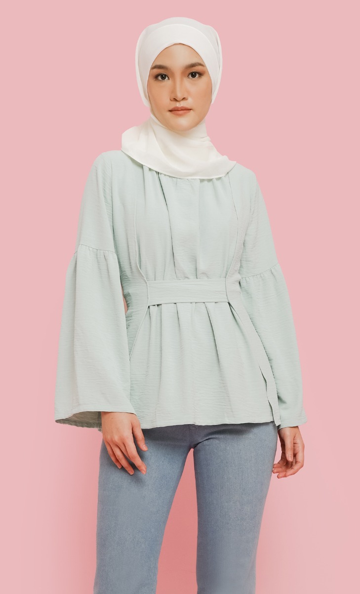 Bow Top in Sage