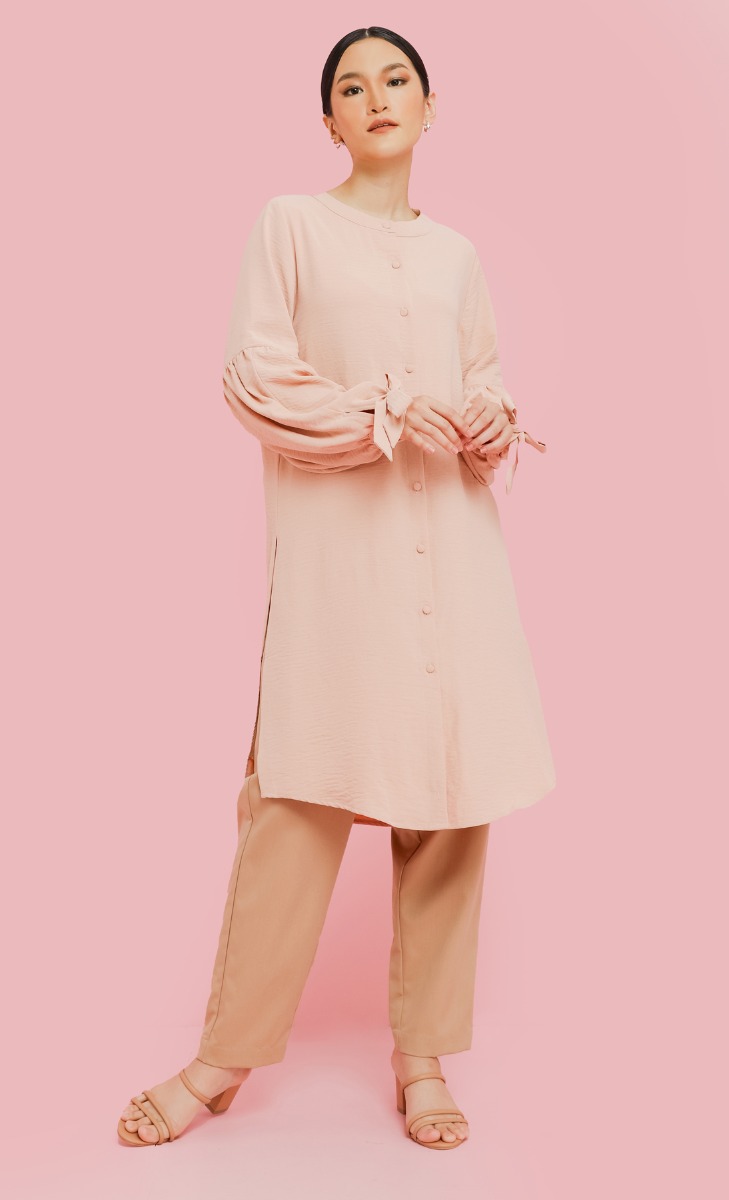 Bow Sleeve Top in Nude