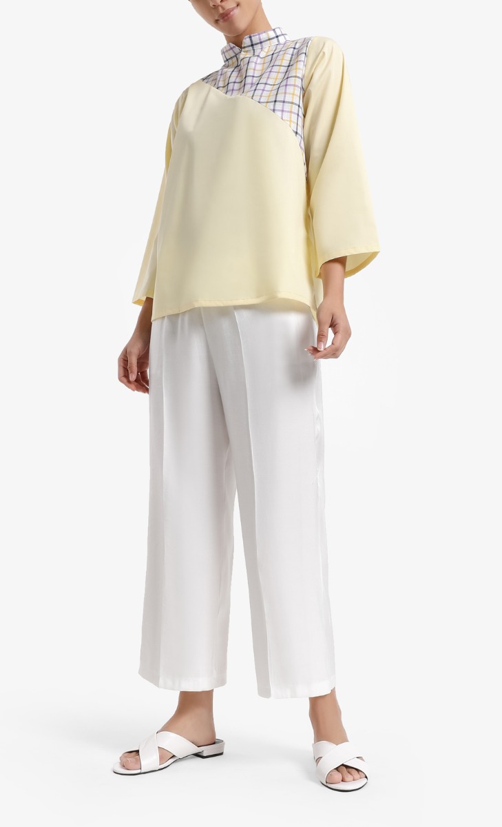 Astel Top in Pastel Yellow