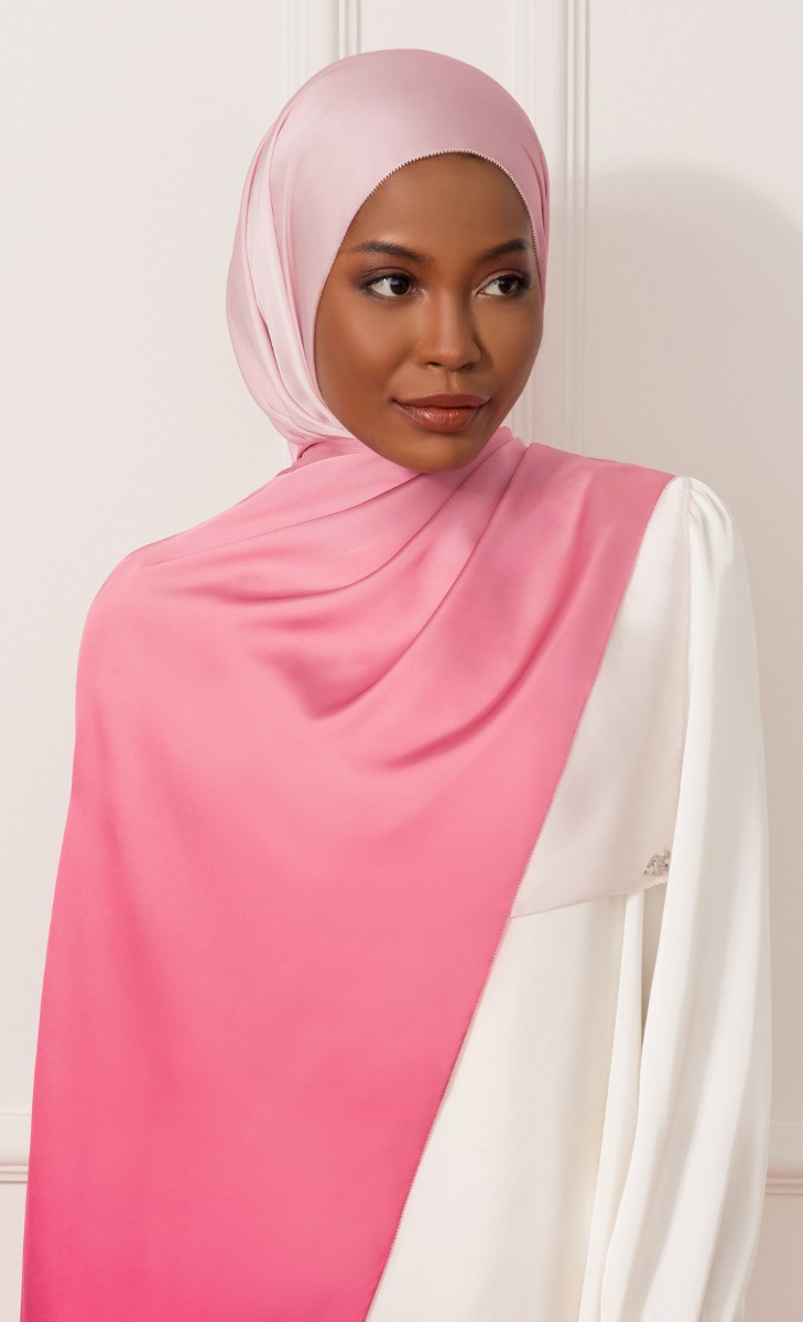 The Oops dUCk Shawl in All Pink