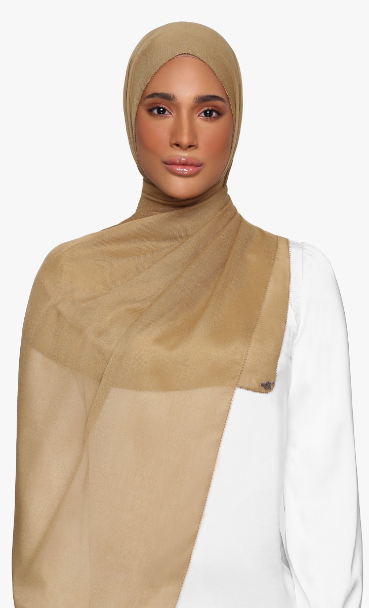 Fluff Scarf with nanotechnology in Almond Butter