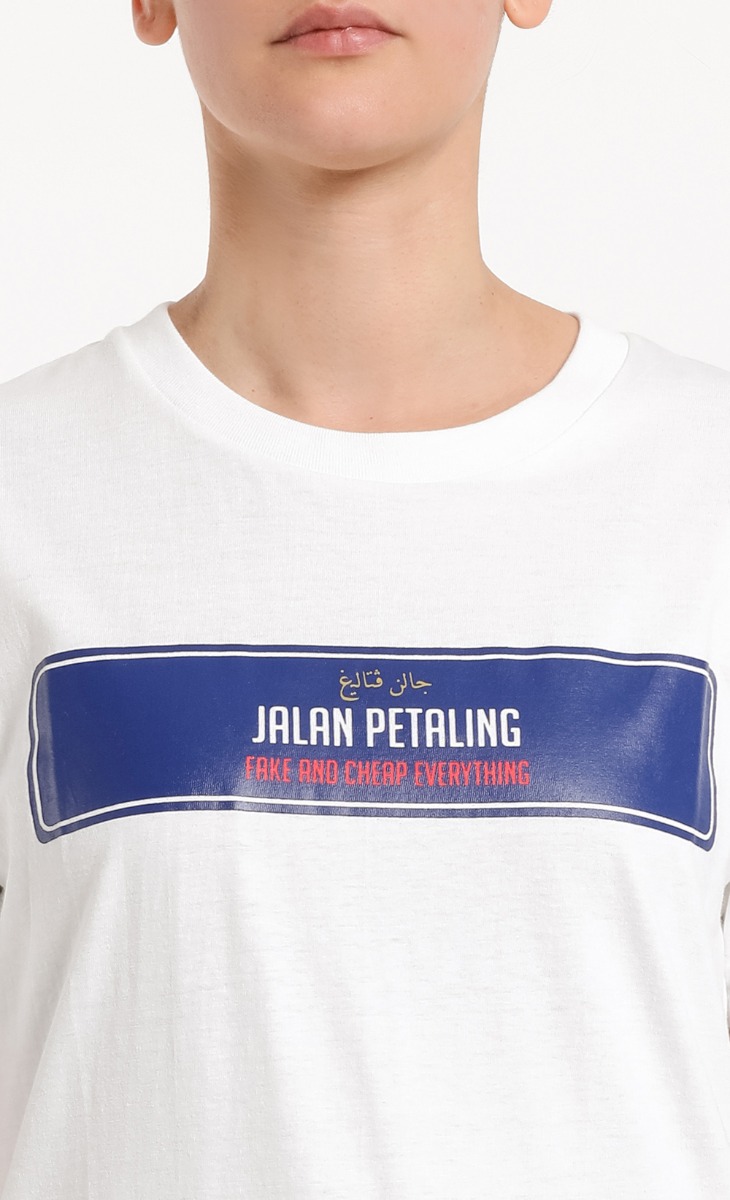 JALAN PETALING Unisex T-Shirt in White image 2
