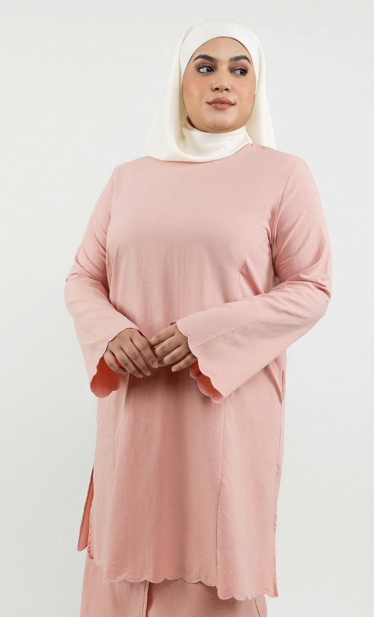Arinna Top in Dusty Pink