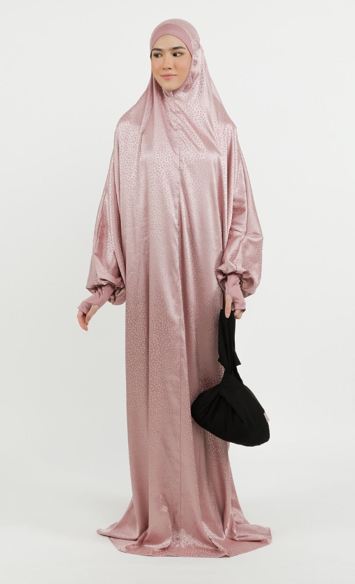 Asmera One-Piece Textured Prayerwear in Dusty Blush