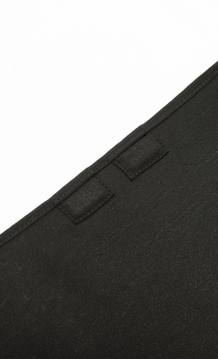 Nikaia Magnetic Triangle Chiffon Hijab in Black image 2