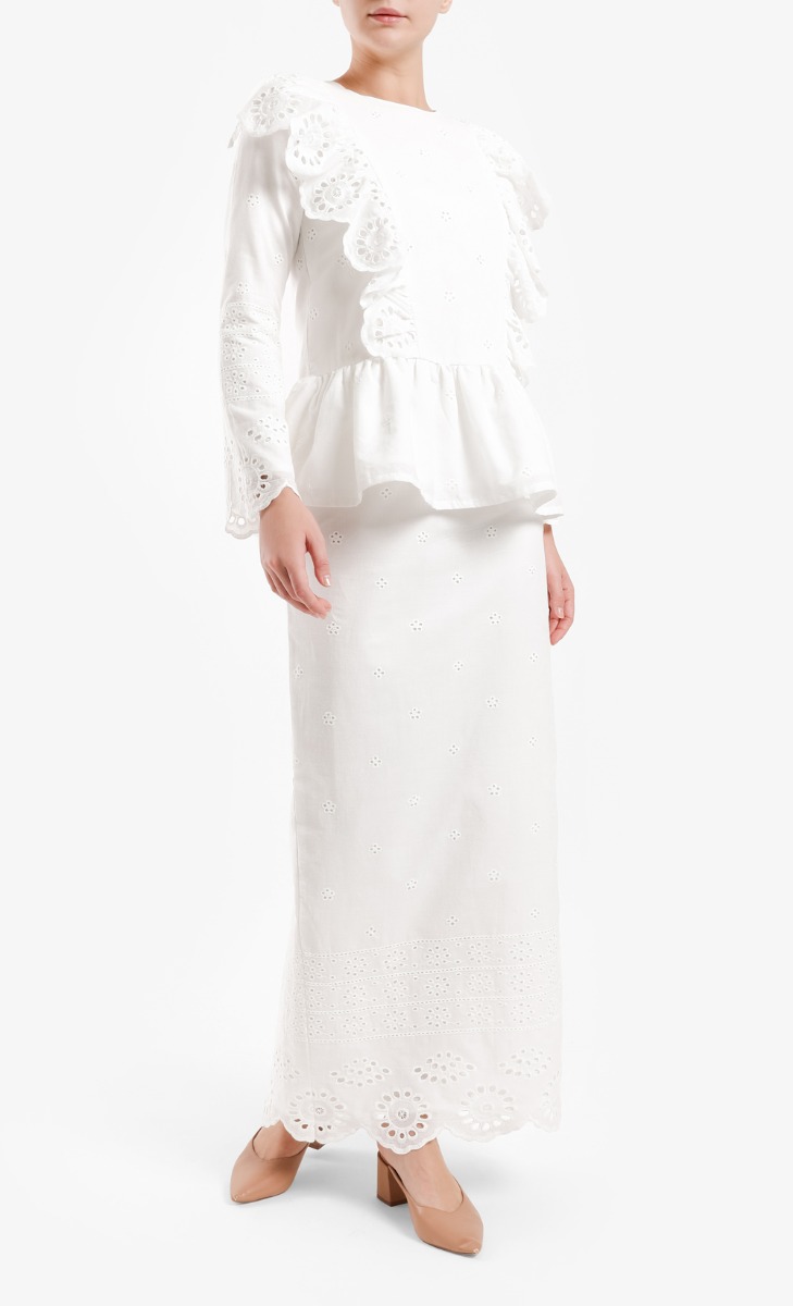 Brie Kurung Set In White