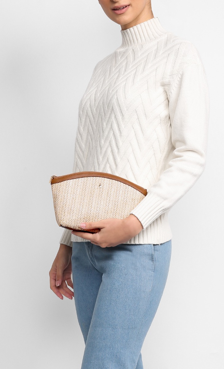 Marina Pouch in Caramel image 2