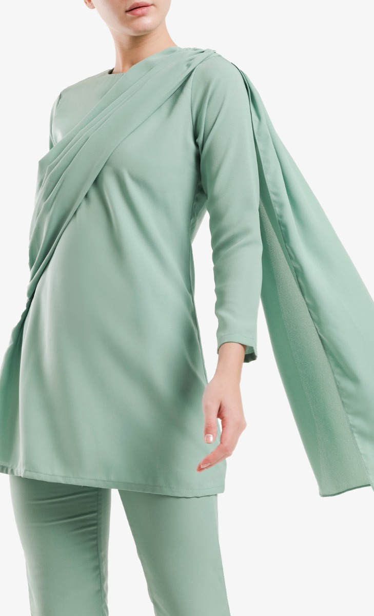 Sissy Tunic & Pants Set In Mint Green image 2