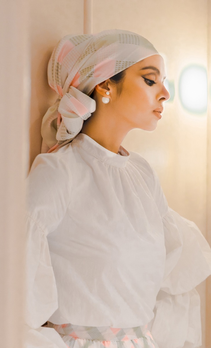 The Checkered dUCk Shawl in Fave