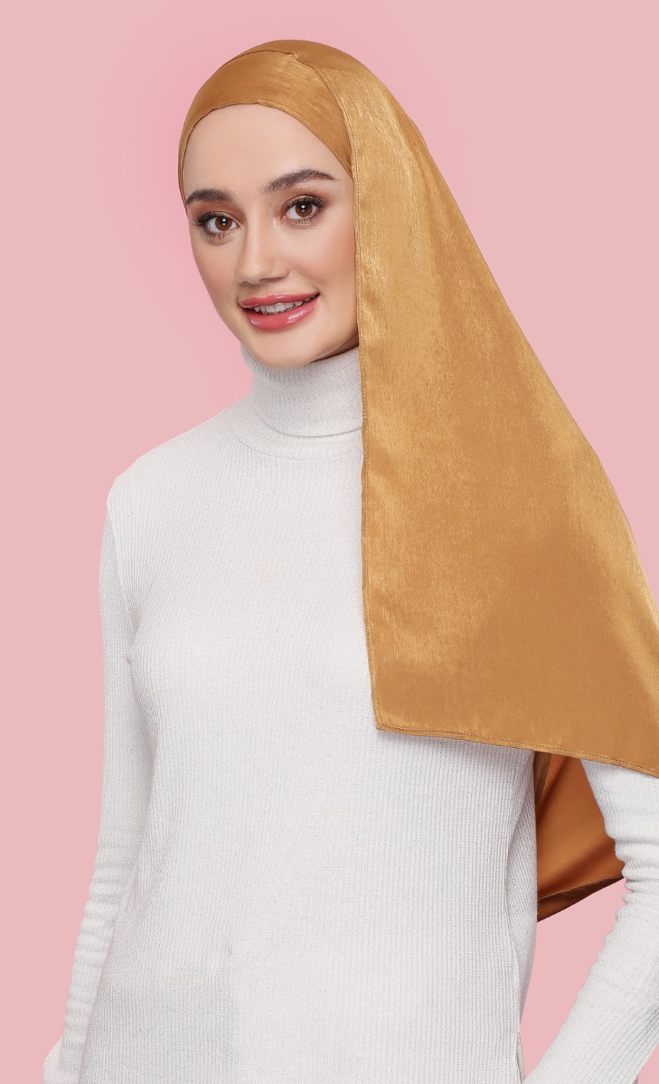 Budapest Matte Hijab In Chestnut