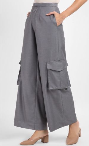 KOURTNEY Cargo Pants in Dark Grey