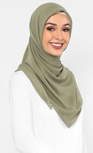 Meringue Scarf in Matcha Meringue