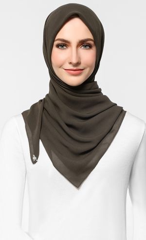 Meringue Scarf in Dark Olive Meringue