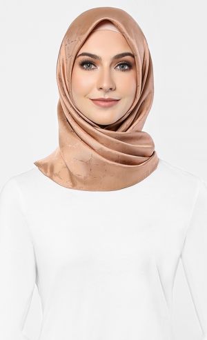 Luxe Basics Scarf in Butterscotch