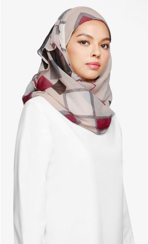 Voila Printed Scarf in BB Beige