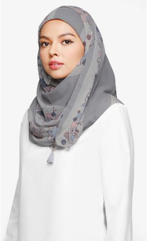 Chic Printed Scarf in Rumooz Silver