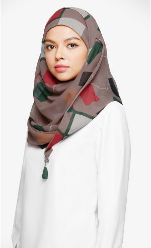 Chic Maxi Printed Scarf in BB Green
