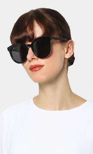 Shan Sunglasses in Black