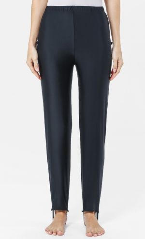 Modest Saloma Muslimah Swimwear Set in Black