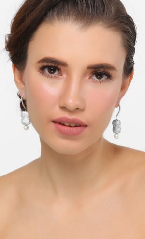 Rise Pavé Earrings in Silver