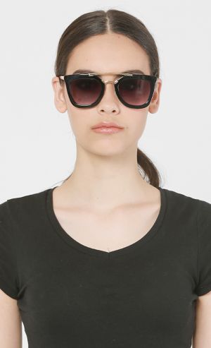 Blake Sunglasses in Gold and Black Frame