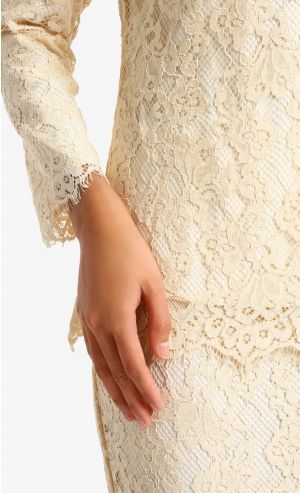 Provence Full Lace Kurung Kedah in Cream