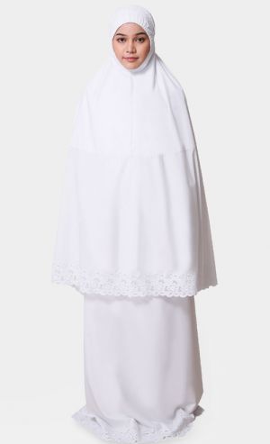Classic Signature Telekung in White