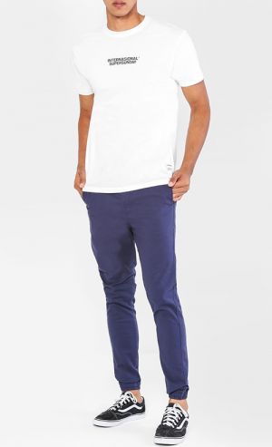 Internasional T-Shirt in White