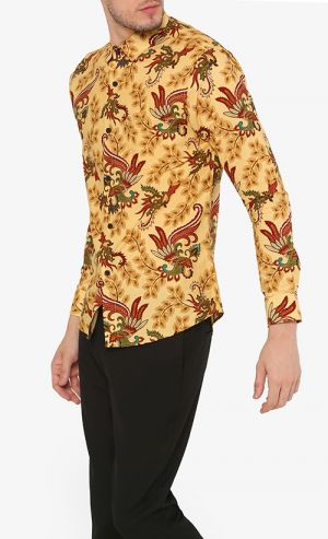 Riung Long Sleeves Batik Shirt in Yellow